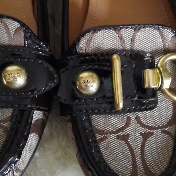 COACH ELKIE LOAFERS - Picture 3 of 11